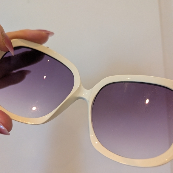 Chic White and Purple Sunglasses - Picture 7 of 8